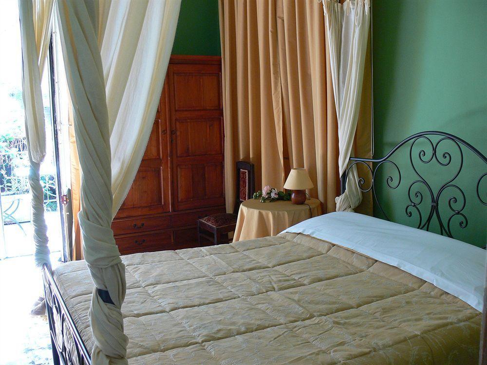 Inn The Garden Catania Exterior photo