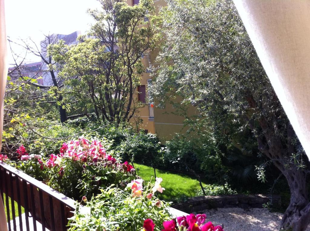 Inn The Garden Catania Exterior photo